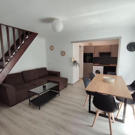 Duplex Cosy Apartment Гонес Екстериор снимка