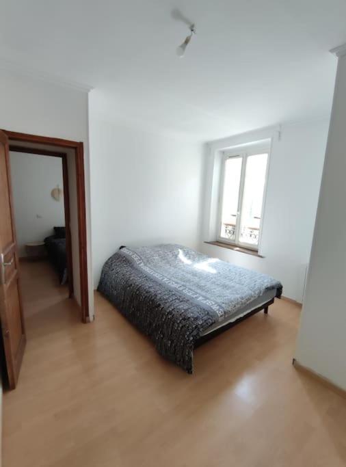 Duplex Cosy Apartment Гонес Екстериор снимка